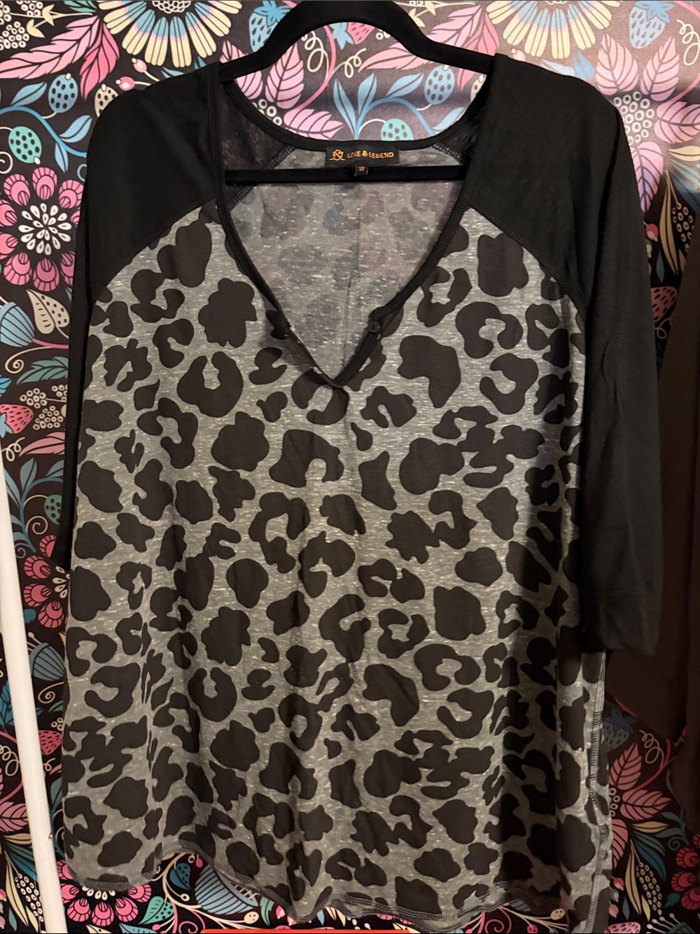 Love & Legend Black and Gray Leopard 3/4 Sleeve Tee